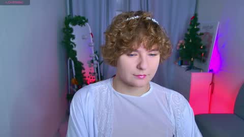 Snapshot of melissa___moore chatting on December 16, 2025, 6:18 am Melissa online show from December 16, 2025, 6:18 am