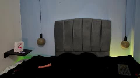 Snapshot of melissa_milf_of chatting on September 11, 2025, 4:45 am MELISSA online show from September 11, 2025, 4:45 am