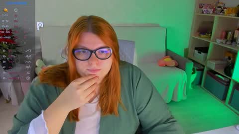 Snapshot of melissa_purr chatting on December 5, 2024, 10:01 am melissa_purr online show from December 5, 2024, 10:01 am