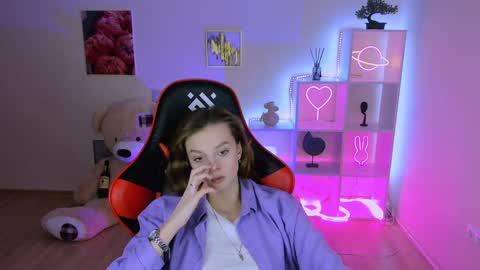 Snapshot of melissa_richardson chatting on January 17, 2025, 11:29 pm Melissa online show from January 17, 2025, 11:29 pm