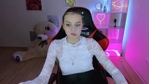 Snapshot of melissa_richardson chatting on February 3, 2025, 11:26 pm Melissa online show from February 3, 2025, 11:26 pm