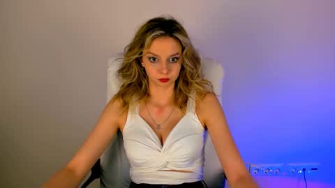 Snapshot of melissa_richardson chatting on March 11, 2025, 8:20 pm Melissa online show from March 11, 2025, 8:20 pm