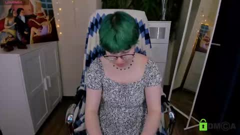 Snapshot of melissa_wells chatting on February 24, 2025, 8:47 pm Melissa online show from February 24, 2025, 8:47 pm