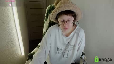 Snapshot of melissa_wells chatting on February 2, 2026, 9:13 pm Melissa online show from February 2, 2026, 9:13 pm