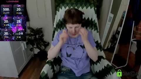 Snapshot of melissa_wells chatting on February 18, 2026, 9:22 pm Melissa online show from February 18, 2026, 9:22 pm