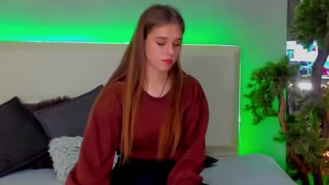 Snapshot of melissacrayzy chatting on February 19, 2025, 9:39 am MelissaCrayzy online show from February 19, 2025, 9:39 am