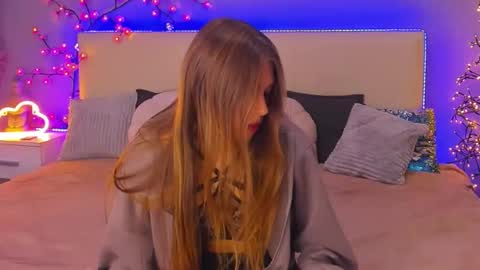 Snapshot of melissacrayzy chatting on September 28, 2025, 5:24 am MelissaCrayzy online show from September 28, 2025, 5:24 am