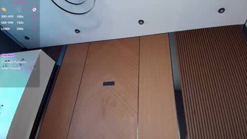 Melissa online show from November 25, 2025, 3:28 am