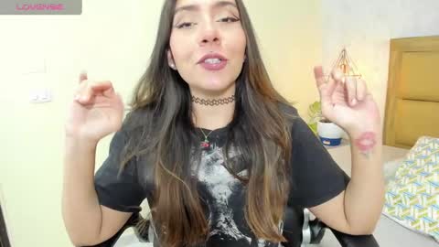    online show from September 17, 2025, 7:37 pm