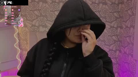 Snapshot of mellani_tay chatting on October 1, 2025, 3:12 am Mellani  online show from October 1, 2025, 3:12 am