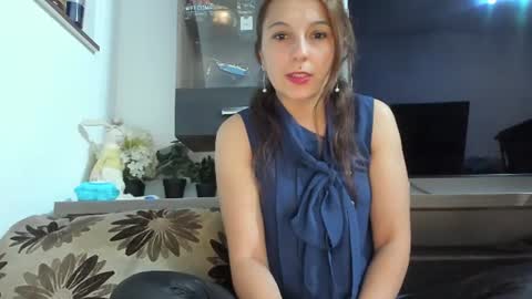 MellyMell  online show from June 26, 2026, 6:56 pm