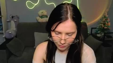 Snapshot of mellhyees chatting on January 16, 2026, 5:50 pm mellhyees online show from January 16, 2026, 5:50 pm