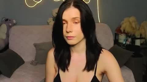 Snapshot of mellhyees chatting on February 1, 2026, 5:00 pm mellhyees online show from February 1, 2026, 5:00 pm