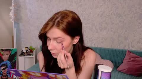 mellhyees online show from July 16, 2026, 3:34 am