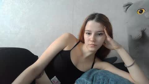 Mellisa online show from March 12, 2025, 10:16 am