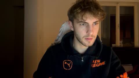 Melodicass online show from December 7, 2024, 2:31 am