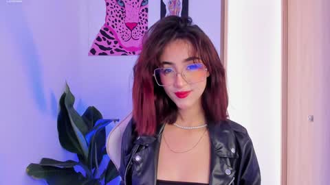 Snapshot of melodie_roy chatting on January 31, 2025, 3:00 pm Melodie Roy 999 online show from January 31, 2025, 3:00 pm