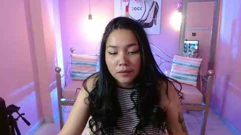 Snapshot of melody_1_ chatting on April 23, 2026, 2:13 am melody_1_ online show from April 23, 2026, 2:13 am
