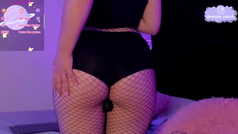 Melody online show from November 18, 2025, 10:25 pm