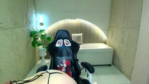 melody_clum online show from June 24, 2026, 1:48 am