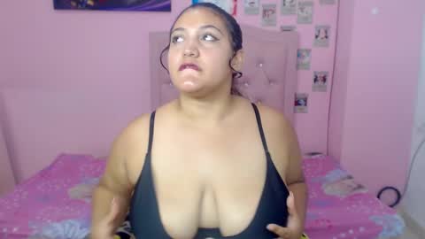 Snapshot of melody_tarly chatting on March 7, 2025, 1:53 am melody_tarly online show from March 7, 2025, 1:53 am