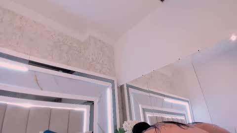 Snapshot of melodycharlotte chatting on December 3, 2025, 12:14 pm melodycharlotte online show from December 3, 2025, 12:14 pm