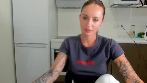 Masha online show from May 28, 2026, 9:17 am