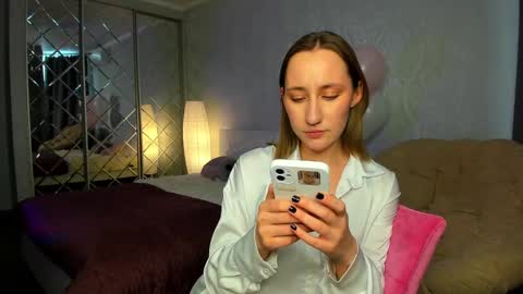 Kaylie online show from January 25, 2025, 8:42 am