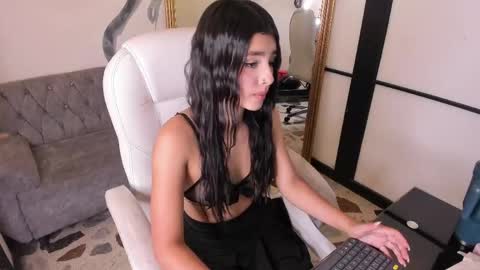 Melody online show from May 30, 2026, 9:12 pm