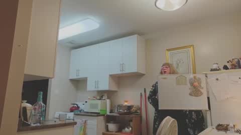 Snapshot of melodyredux_62 chatting on February 8, 2026, 8:45 pm Melody online show from February 8, 2026, 8:45 pm