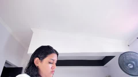 Snapshot of melodysnow chatting on July 12, 2026, 8:11 pm melodysnow online show from July 12, 2026, 8:11 pm