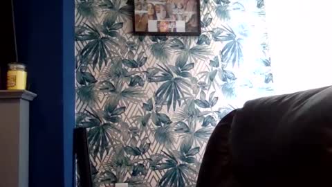 Snapshot of melony_bigd chatting on November 8, 2025, 11:54 am melony_bigd online show from November 8, 2025, 11:54 am