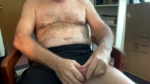 Snapshot of memesman chatting on February 8, 2025, 7:05 pm Mimis man online show from February 8, 2025, 7:05 pm