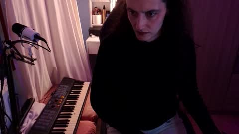 Megumi  Aina online show from February 3, 2026, 5:51 pm