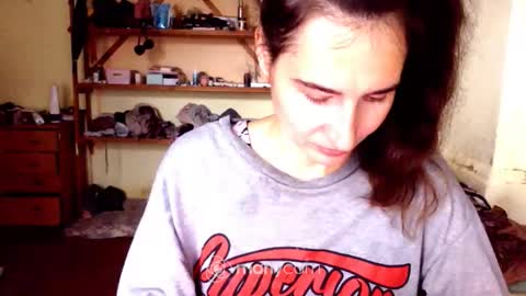 Snapshot of memorningdew chatting on October 5, 2025, 6:01 am Yummygirl online show from October 5, 2025, 6:01 am