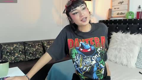 Valentina  online show from January 7, 2025, 8:21 pm