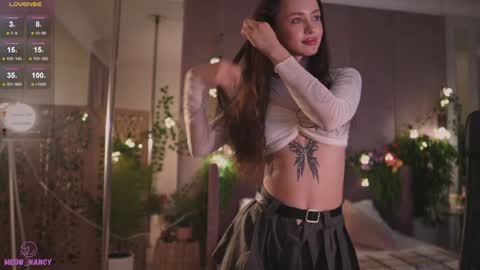 Snapshot of meow_nancy chatting on December 13, 2024, 2:16 pm Heeyyooo Im Nans Subscribe to me I will be glad online show from December 13, 2024, 2:16 pm