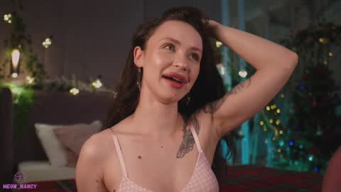 Snapshot of meow_nancy chatting on January 6, 2025, 11:18 am Heeyyooo Im Nans Subscribe to me I will be glad online show from January 6, 2025, 11:18 am