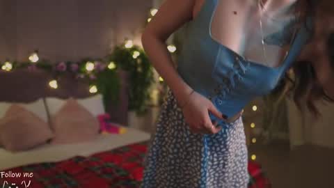 Snapshot of meow_nancy chatting on February 23, 2025, 2:46 pm Heeyyooo Im Nans Subscribe to me I will be glad online show from February 23, 2025, 2:46 pm