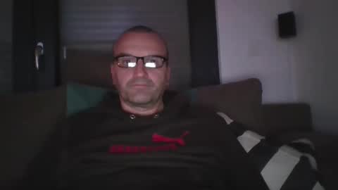 Snapshot of mep222 chatting on December 24, 2024, 9:33 pm Pat online show from December 24, 2024, 9:33 pm