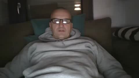 Snapshot of mep222 chatting on January 31, 2025, 9:05 pm Pat online show from January 31, 2025, 9:05 pm