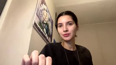 Snapshot of meralynn chatting on January 15, 2026, 6:33 pm LEVA online show from January 15, 2026, 6:33 pm