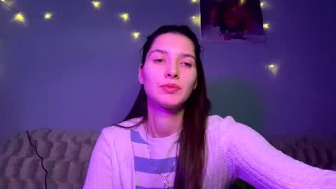 Snapshot of meralynn chatting on February 4, 2026, 2:56 pm LEVA online show from February 4, 2026, 2:56 pm