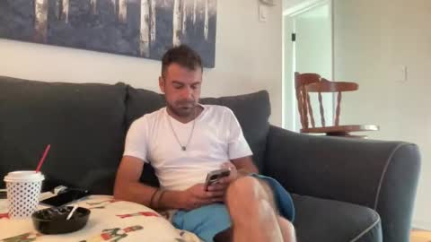 Snapshot of mercedes190d chatting on May 24, 2026, 12:43 pm Mercedes190d online show from May 24, 2026, 12:43 pm