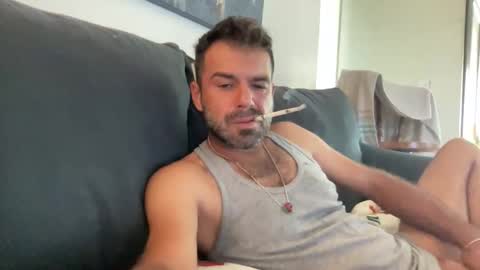 Snapshot of mercedes190d chatting on June 6, 2026, 3:50 pm Mercedes190d online show from June 6, 2026, 3:50 pm