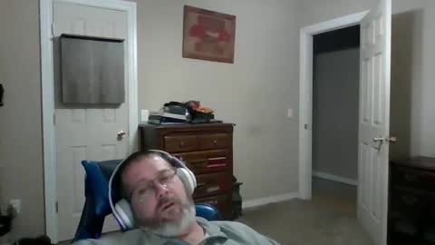 Snapshot of mercer1977 chatting on January 10, 2026, 2:19 pm mercer1977 online show from January 10, 2026, 2:19 pm