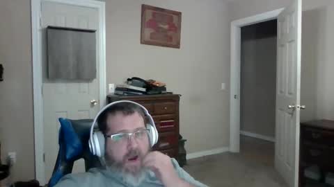 Snapshot of mercer1977 chatting on February 1, 2026, 6:28 pm mercer1977 online show from February 1, 2026, 6:28 pm