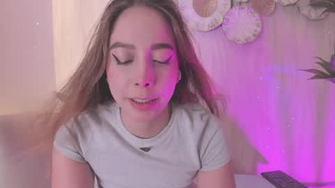 Snapshot of meredit_lane chatting on April 16, 2026, 6:52 pm online show from April 16, 2026, 6:52 pm
