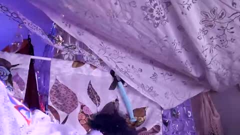 Snapshot of merelyalover chatting on February 25, 2025, 1:17 pm gurlnips online show from February 25, 2025, 1:17 pm