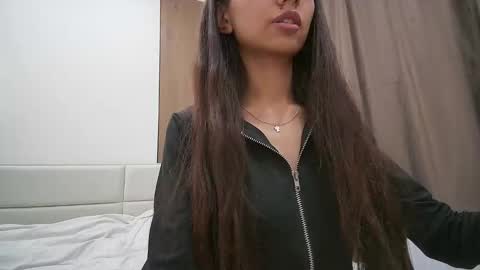 Snapshot of meriannabell chatting on January 11, 2026, 12:43 pm meriannabell online show from January 11, 2026, 12:43 pm